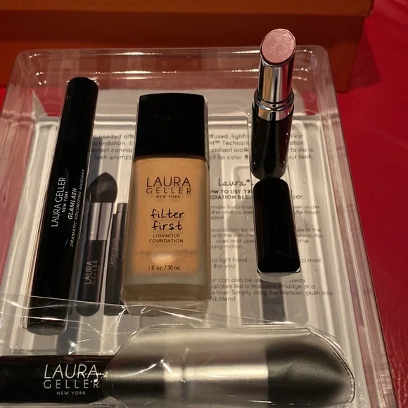 Laura Geller Flawless Fundamentals 4 Piece Collection in Medium NeverUsed
